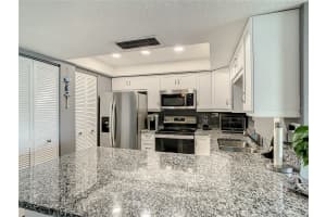 500 TREASURE ISLAND CAUSEWAY, TREASURE ISLAND, FL 33706 - MLS#MFRTB8353635