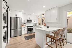 10607 CARROLLBROOK WAY, TAMPA, FL 33618 Sold 06/13/25