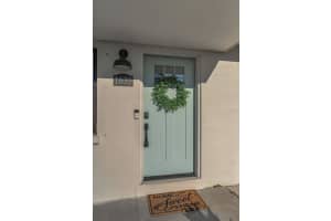 1633 CLEARVIEW AVENUE, CLEARWATER, FL 33756 Sold 05/27/25