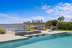 611 BRIGHTWATERS BOULEVARD, ST PETERSBURG, FL 33704 - MLS#MFRTB8353761