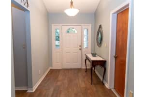 11722 CURRIE LANE, LARGO, FL 33774 Sold 07/10/25
