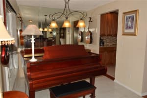 976 MADRID DRIVE, PALM HARBOR, FL 34684 Sold 03/28/25