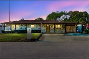 7213 TRINITY PLACE, TAMPA, FL 33610 Sold 07/01/25