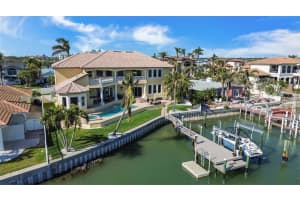 7986 9TH AVENUE, ST PETERSBURG, FL 33707 - MLS#MFRTB8353929