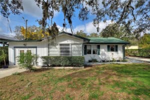 101 SHAREWOOD DRIVE, VALRICO, FL 33594 Sold 05/06/25