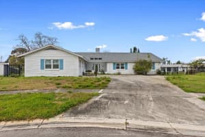 8468 FLAGSTONE DRIVE, TAMPA, FL 33615 Sold 04/14/25
