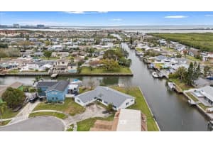 8468 FLAGSTONE DRIVE, TAMPA, FL 33615 Sold 04/14/25