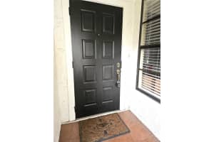 3881 VILLA ROSE LANE, ORLANDO, FL 32808 Sold 04/04/25