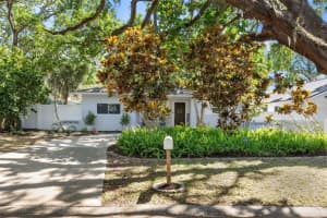 5216 40TH AVENUE, ST PETERSBURG, FL 33709 Sold 05/15/25