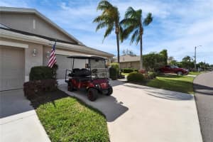 2038 GRANTHAM GREENS DRIVE, SUN CITY CENTER, FL 33573 - MLS#MFRTB8354102