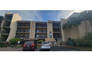 90 S Highland Ave #224, TARPON SPRINGS