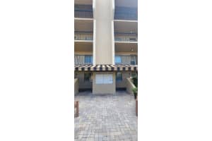 90 HIGHLAND AVENUE, TARPON SPRINGS, FL 34689 - MLS#MFRTB8354203