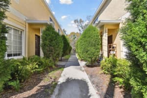 10814 BRICKSIDE COURT, RIVERVIEW, FL 33579 Sold 07/01/25