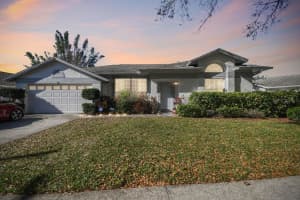 915 BRITTANY PARK BOULEVARD, TARPON SPRINGS, FL 34689 - MLS#MFRTB8354448