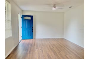 907 LAKEWOOD AVENUE, TAMPA, FL 33613 Sold 04/04/25