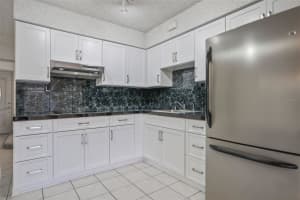 1787 PASADENA DRIVE, DUNEDIN, FL 34698 Sold 04/16/25
