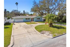5050 VENETIAN BOULEVARD, ST PETERSBURG, FL 33703 - MLS#MFRTB8354613