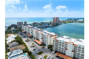 17735 Gulf Blvd #204, REDINGTON SHORES