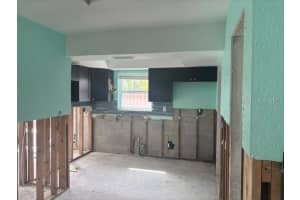 1774 MICHIGAN AVENUE, ST PETERSBURG, FL 33703 - MLS#MFRTB8354652