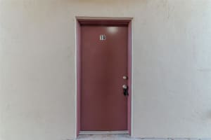 8640 TAHOE COURT, TAMPA, FL 33614 - MLS#MFRTB8354663