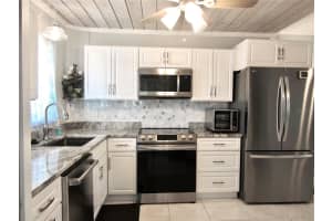 2340 GRECIAN WAY, CLEARWATER, FL 33763 Sold 05/14/25