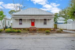 105 CALHOUN STREET, PLANT CITY, FL 33563 Sold 03/12/25