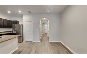 518 GLENN CROSS DRIVE, RUSKIN, FL 33570 Sold 06/20/25