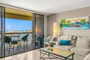 9525 BLIND PASS ROAD, ST PETE BEACH, FL 33706 - MLS#MFRTB8354860