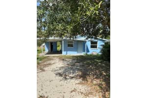 954 FORDSON AVENUE, LABELLE, FL 33935 Sold 08/26/25