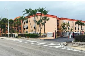 8911 Blind Pass Rd #220, ST PETE BEACH