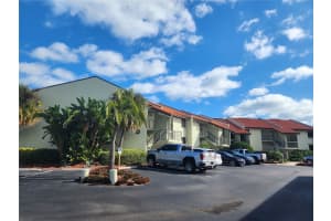 1515 PINELLAS BAYWAY S #17, TIERRA VERDE, FL 33715 - MLS#MFRTB8355086