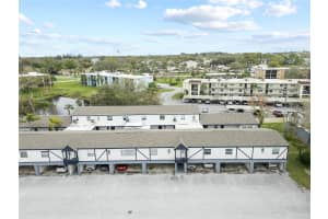 1127 KING ARTHUR COURT, DUNEDIN, FL 34698 Sold 04/30/25
