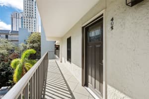 105 4TH AVENUE, ST PETERSBURG, FL 33701 Sold 07/28/25