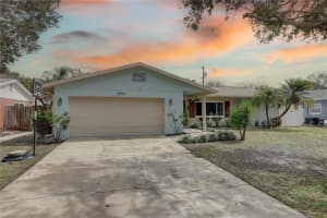 8995 BRIARWOOD DRIVE, SEMINOLE, FL 33772 Sold 04/15/25