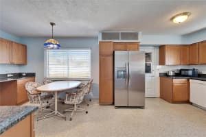2724 66TH TERRACE, ST PETERSBURG, FL 33712 Sold 04/07/25