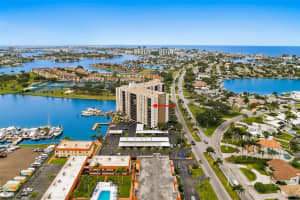 10355 PARADISE BOULEVARD, TREASURE ISLAND, FL 33706 Sold 05/09/25