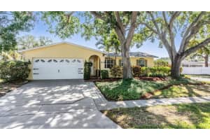 6041 16th Ln Ne, ST PETERSBURG