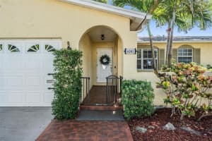 6041 16TH LANE, ST PETERSBURG, FL 33703 - MLS#MFRTB8355592