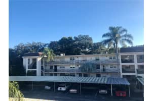 861 MAPLE COURT, DUNEDIN, FL 34698 Sold 05/29/25