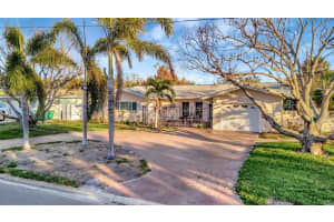 6709 CARDINAL DRIVE, ST PETERSBURG, FL 33707 Sold 03/31/25
