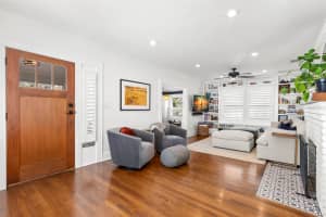 140 16TH AVENUE, ST PETERSBURG, FL 33704 Sold 04/21/25