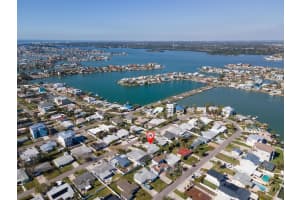 305 160TH TERRACE, REDINGTON BEACH, FL 33708 Sold 08/26/25