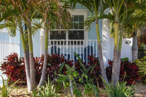 7701 FITZGERALD STREET, TAMPA, FL 33616 Sold 04/28/25