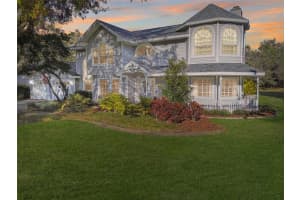 979 WEATHERSFIELD DRIVE, DUNEDIN, FL 34698 Sold 04/04/25