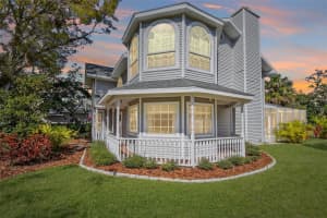 979 WEATHERSFIELD DRIVE, DUNEDIN, FL 34698 Sold 04/04/25