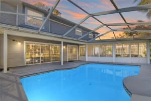 979 WEATHERSFIELD DRIVE, DUNEDIN, FL 34698 Sold 04/04/25