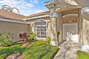 726 HIDDEN LAKE DRIVE, TARPON SPRINGS, FL 34689 Sold 06/10/25