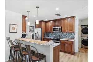 15801 BRIDGEWATER LANE, TAMPA, FL 33624 Sold 05/09/25