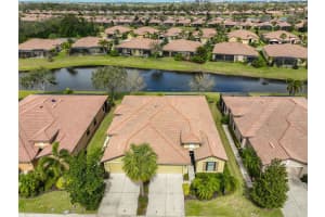 5638 SUNSET FALLS DRIVE, APOLLO BEACH, FL 33572 Sold 05/05/25