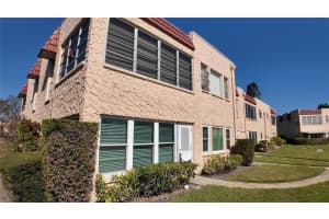 124 BUTTONWOOD CIRCLE, SEMINOLE, FL 33777 Sold 04/18/25